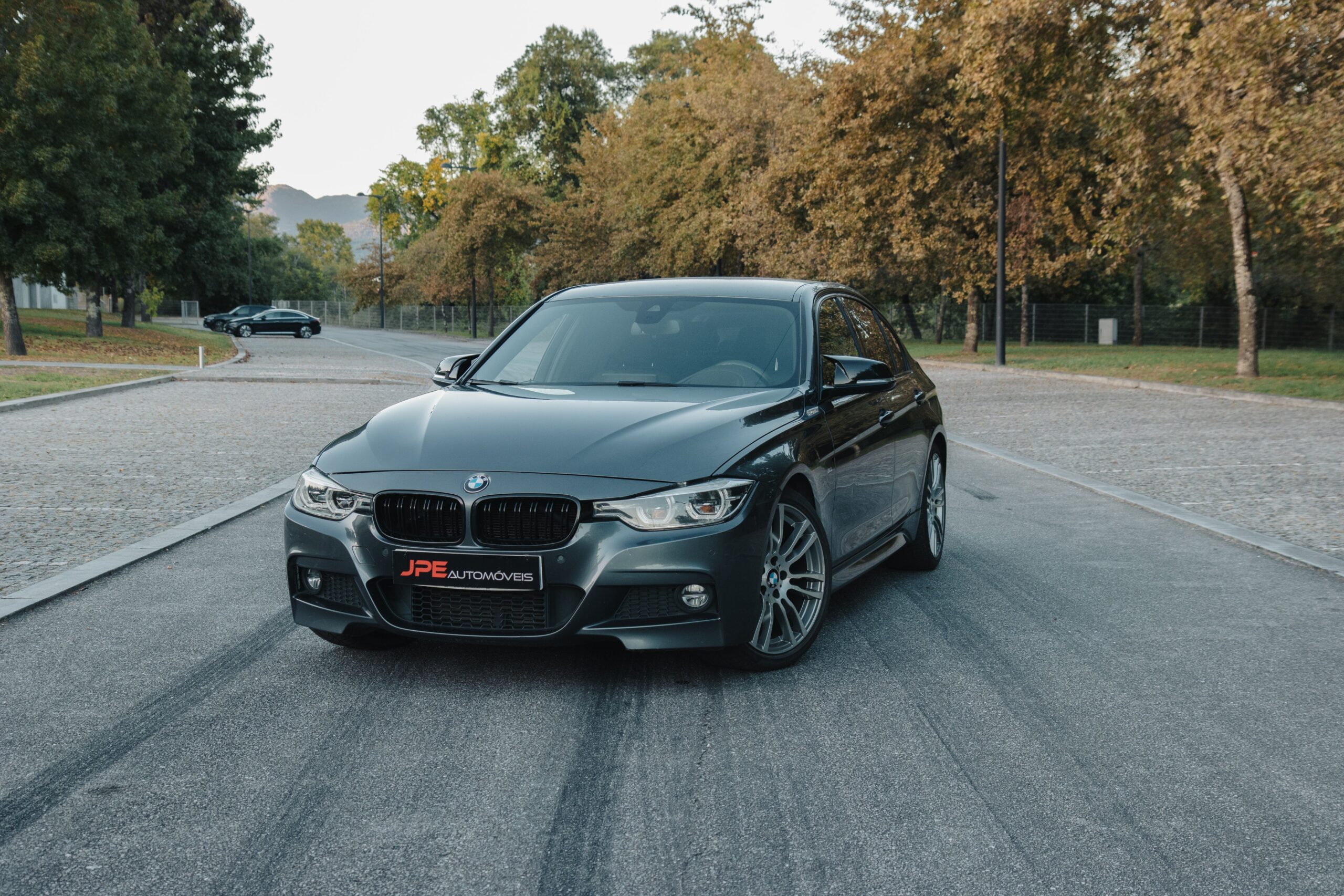 BMW Serie 3 (320d) Pack M AUT – JPE Automóveis